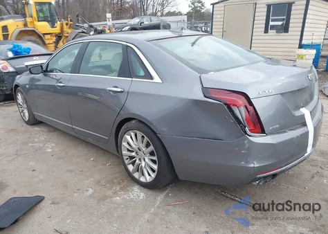 2018 Cadillac Ct6 Standard z USA, uszkodzony, nr VIN 1G6KB5RS0JU152569